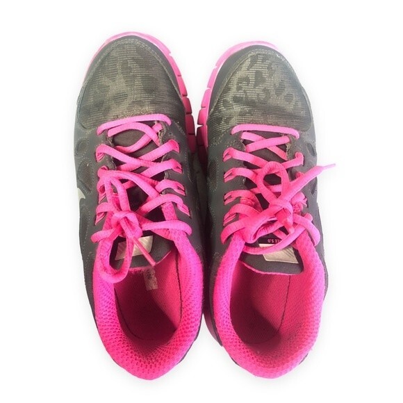 Nike Free Run 5.0 Metallic Silver Mesh Animal Print Fusion Pink Running Shoes - Picture 10 of 10